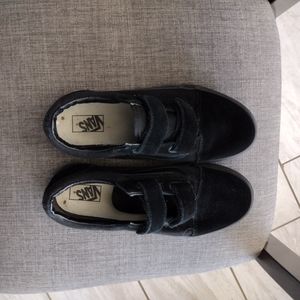 Youth Vans
